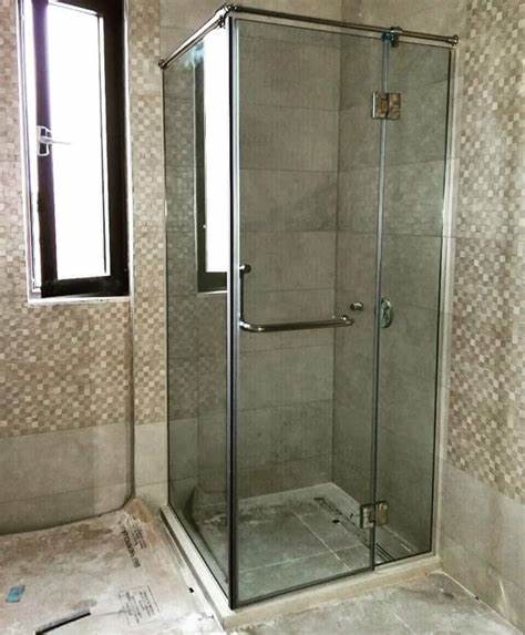 زجاج السكوريت