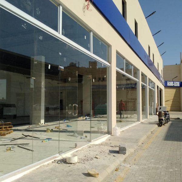 زجاج السكوريت